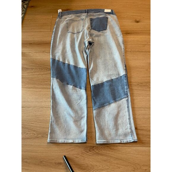 NWT Hollister ultra high rise jeans dad 35W/33L colorblock - Picture 2 of 5